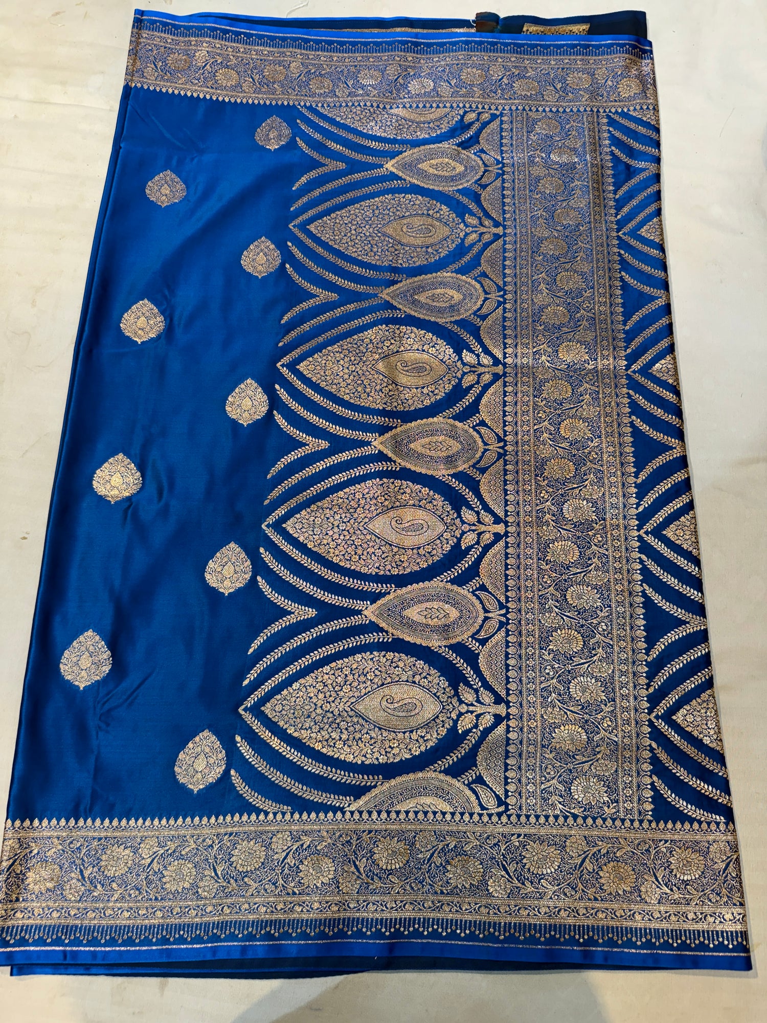 SAREES